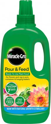 Miracle-Gro Pour & Feed - 1L