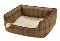 Petface Country Check Square Bed - Medium
