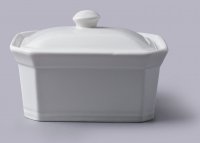 WM Bartleet & Sons Medium Butter Dish with Lid 15cm x 7cm x 12cm