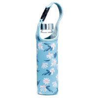 Puckator Reusable Glass Water Bottle with Protective Neoprene Sleeve with Strap - Daisy Lane