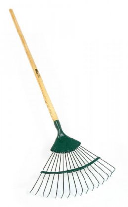 Hilka Pro Garden Carbon Steel Lawn Rake