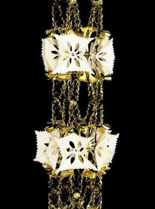 Premier Decorations 8 Section Garland 2.7M x 33cm - Gold & Ivory