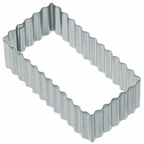 KitchenCraft Metal Cookie Cutter Fluted Rectangle, 8cm