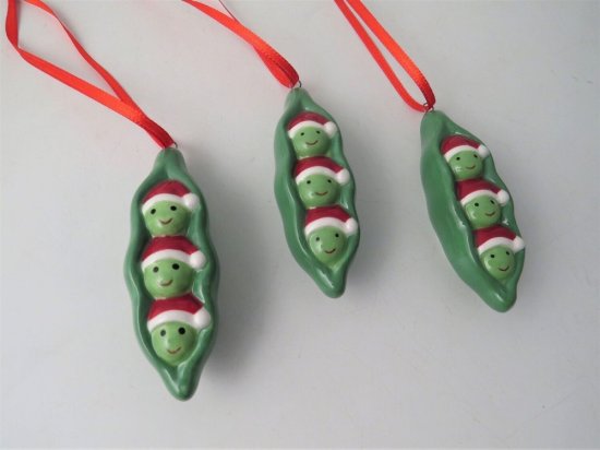 Giftware Trading Fun Peas in Pod Tree Decoration